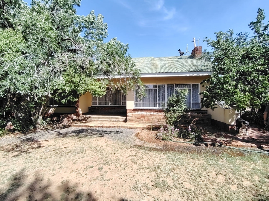 4 Bedroom Property for Sale in Fichardt Park Free State